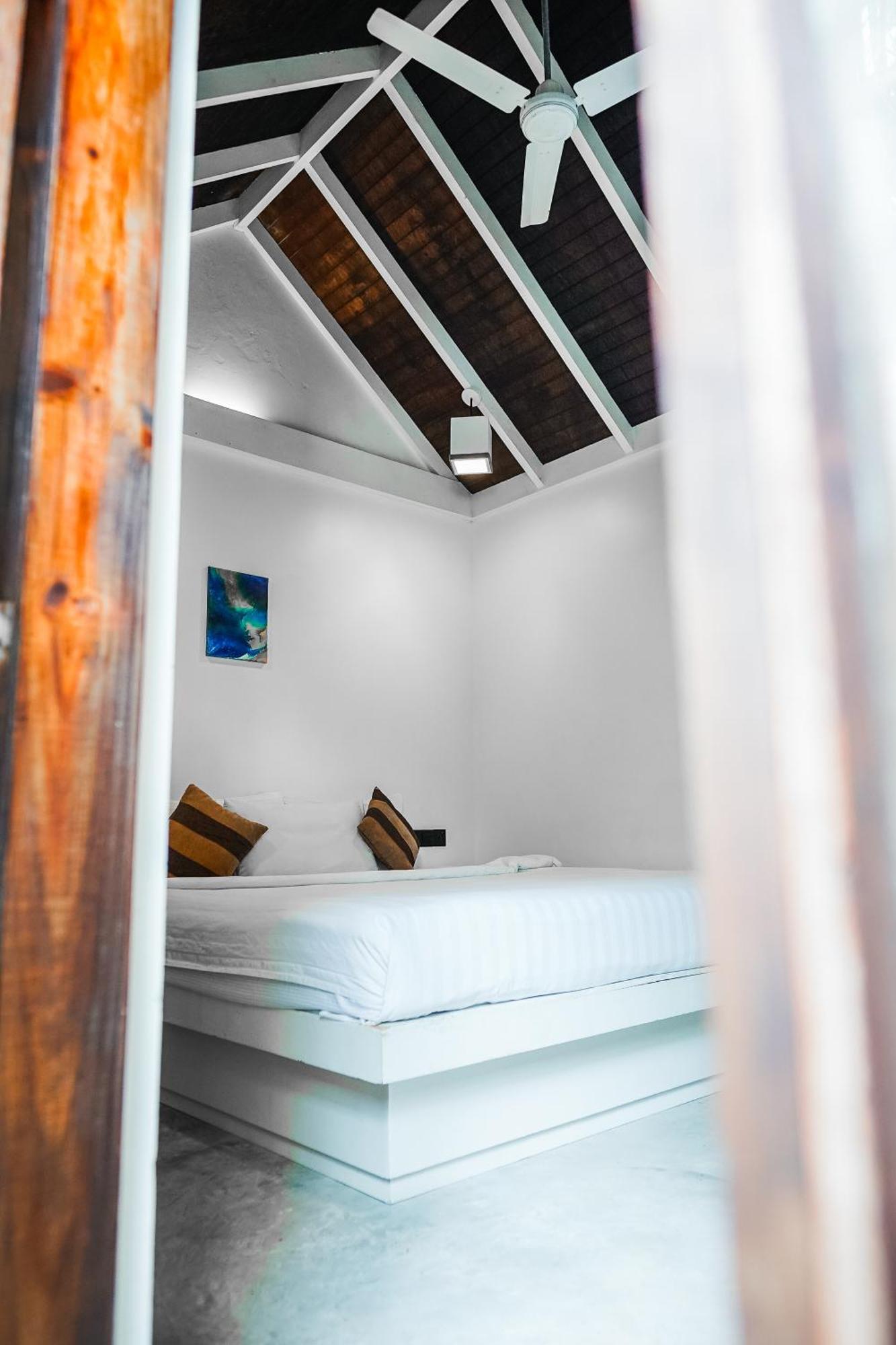 Brickwood Ganduvaru Private Villas Rasdhoo Exterior photo